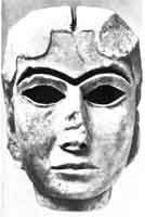 Голова богини из «Белого Храма» в Уруке. Багдад. Иракский музей 