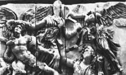 Фрагмент фриза Пергамского алтаря. Ок. 180 г. до н. э. Берлин