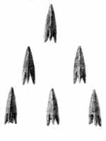 Бронзовые наконечники стрел из кургана в Туяхте (Алтай). V—IV вв. до н. э.