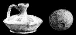 Образцы   эллинистической   посуды:   лагинос и мегарская чаша. III - II вв. до н. э.