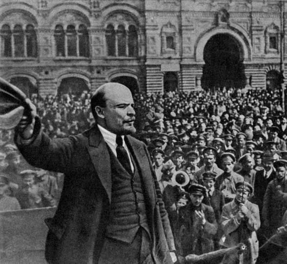 В.И. Ленин на митинге Всеобуча. 1919 г.
