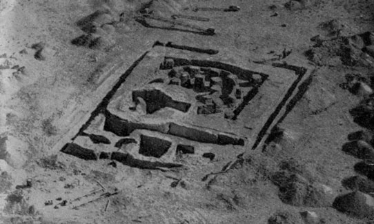 Так выглядит с воздуха один из раскопанных мавзолеев Тагискена