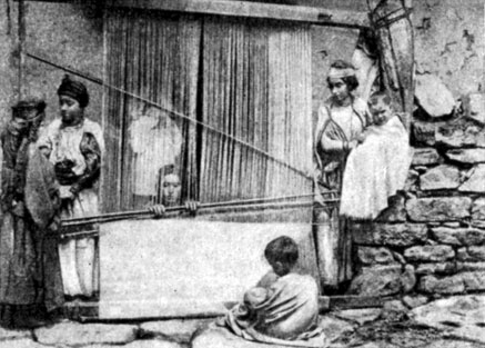 Алжирские ткачихи. Фотография. Конец XIX в.