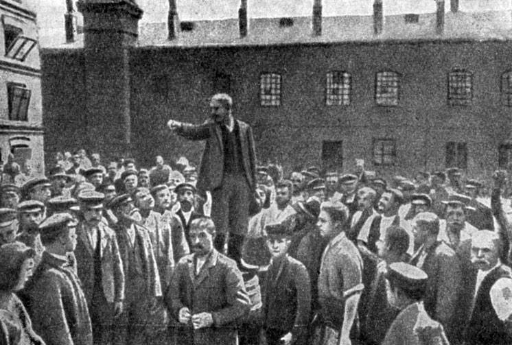 Митинг рабочих в Лодзи во время локаута. Фотография. 1906 г.