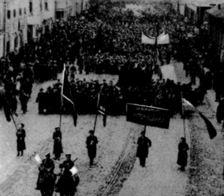 Демонстрация рабочих и солдат в Риге. Апрель 1917 г.