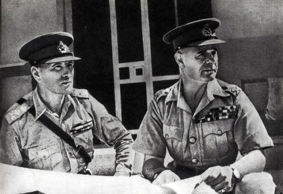 'Английские генералы А. Уэйвелл (справа) и К. Окинлек. 1941 г.'