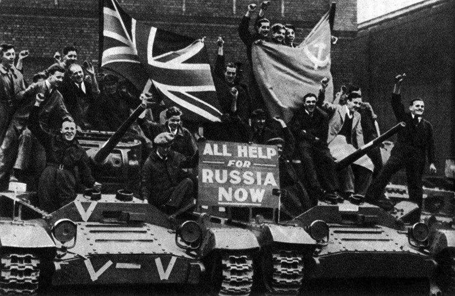 'Трудовой народ Англии с первых дней нападения фашистской Германии на СССР выступил в поддержку Советского Союза'