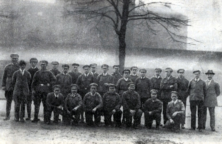 Группа участников Гамбургского восстания, приговоренных к тюремному заключению. Фотография. 1923 г.