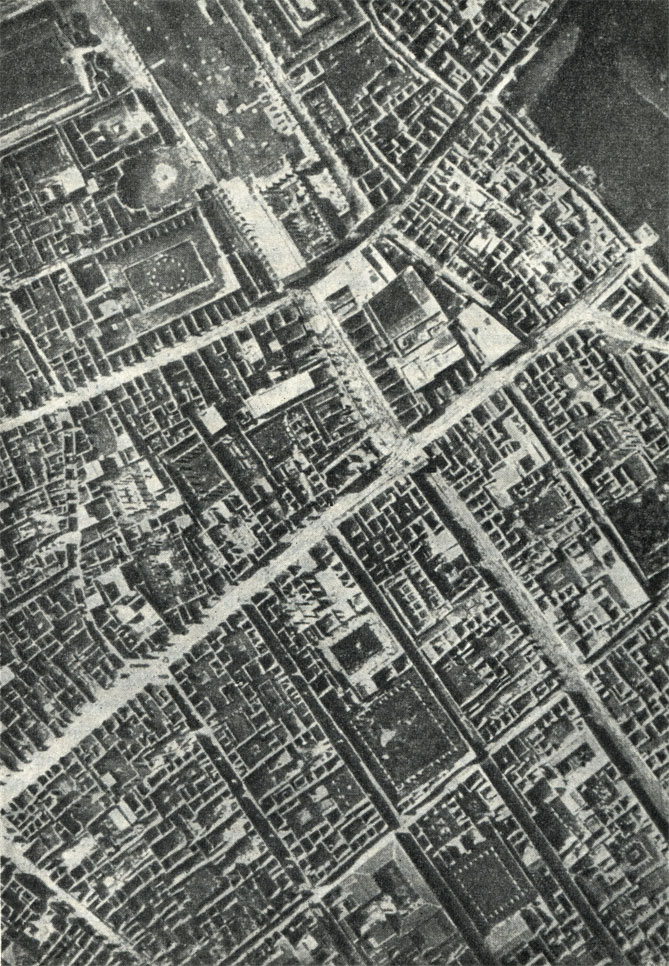 Помпеи. Аэрофотосъемка общего вида раскопок города