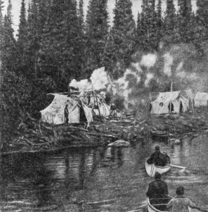 Лагерь индейцев наскапи на берегу рыбной реки к западу от Девис-Инлета (Лабрадор). Здесь автор и Ханс Виде Банг гостили у индейцев