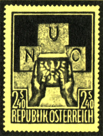 Нет, не повезло серпу и молоту на австрийских марках, изображающих государственный герб. Их прикрывали пальцами (как это сделано на марке, показывающей Австрию камнем в здании Организации Объединенных Наций)