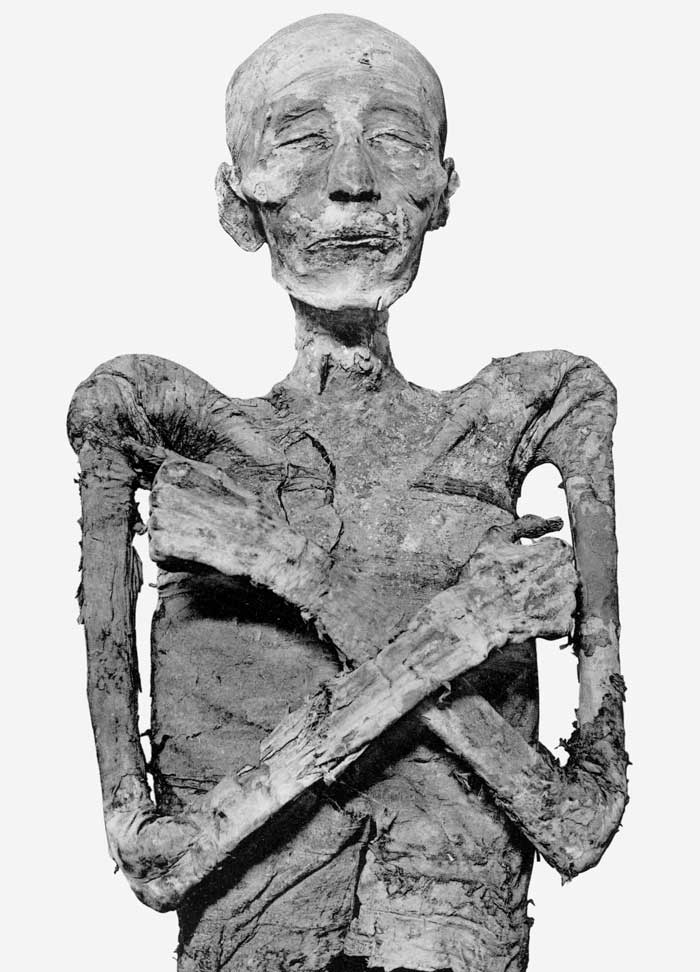 Мумия Мернептаха с 1912 года хранится в музее Каира