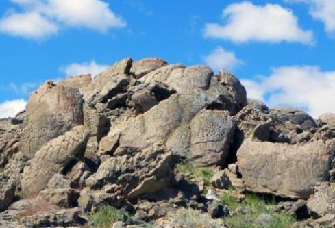 Петроглифам в северной Неваде как минимум десять тысяч лет