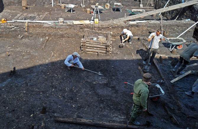 Археологи нашли древнерусский ценник из бересты. Фото: предоставлено Институтом археологии РАН
