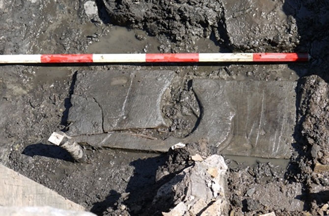 Археологи нашли древнеримский деревянный туалет