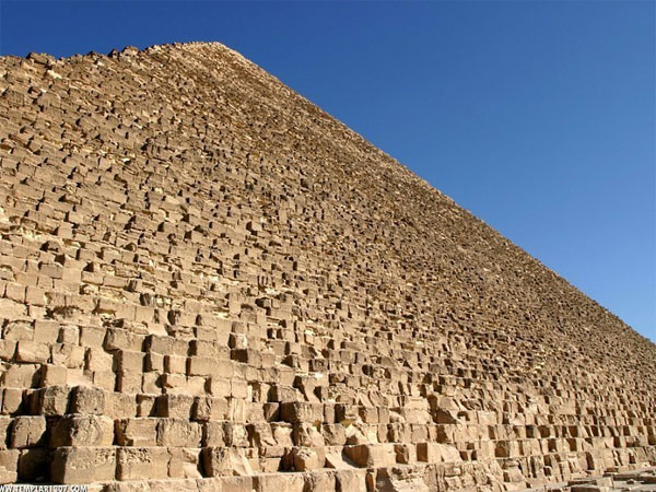 Эксперименты с мумификацией египтяне начали 6 тысячелетий назад