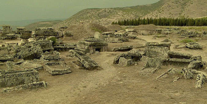 Найдена нетронутая могила эпохи Александра Македонского