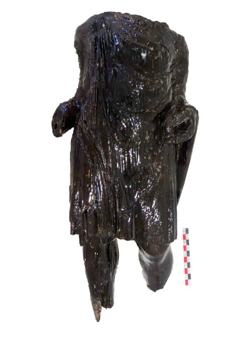 Деревянная статуя Греции