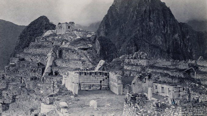 Город после первых месяцев работы археологической группы. Фото 1912