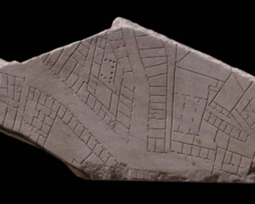 Новый фрагмент древней мраморной карты Рима
