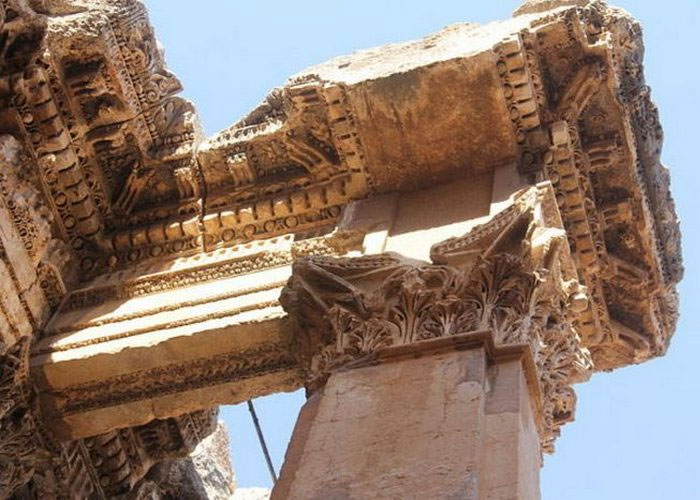 Храм, посвященный римскому богу вина Бахусу