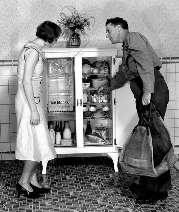   1920-,           (: https://en.wikipedia.org/wiki/Refrigerator#/media/File:1920s_ice_box_using_ice_blocks_to_keep_food_cold.jpg)
