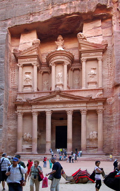 https://ru.wikipedia.org/wiki/__#/media/:Petra_Jordan_BW_21.JPG