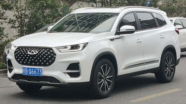 Chery Tiggo 8 Plus - https://upload.wikimedia.org/wikipedia/commons/thumb/e/e8/Chery_Tiggo_8_Plus_011.jpg/800px-Chery_Tiggo_8_Plus_011.jpg