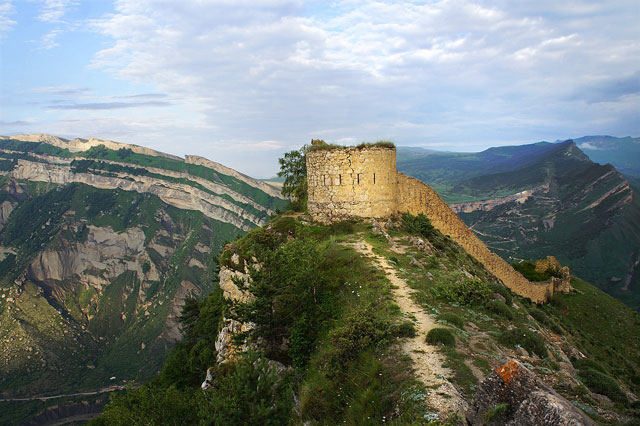 �������� ����� - https://upload.wikimedia.org/wikipedia/commons/8/86/�����_��_�������_����._���������_��������.jpg