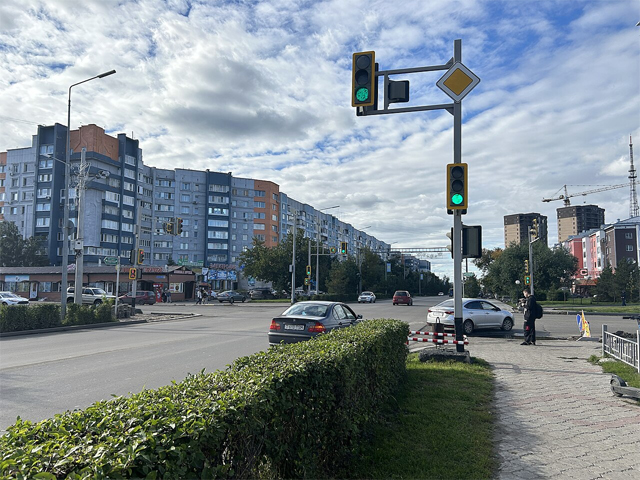 ��������: https://upload.wikimedia.org/wikipedia/commons/thumb/2/2d/Karim_Sutyushev_Street_02.jpg/1280px-Karim_Sutyushev_Street_02.jpg